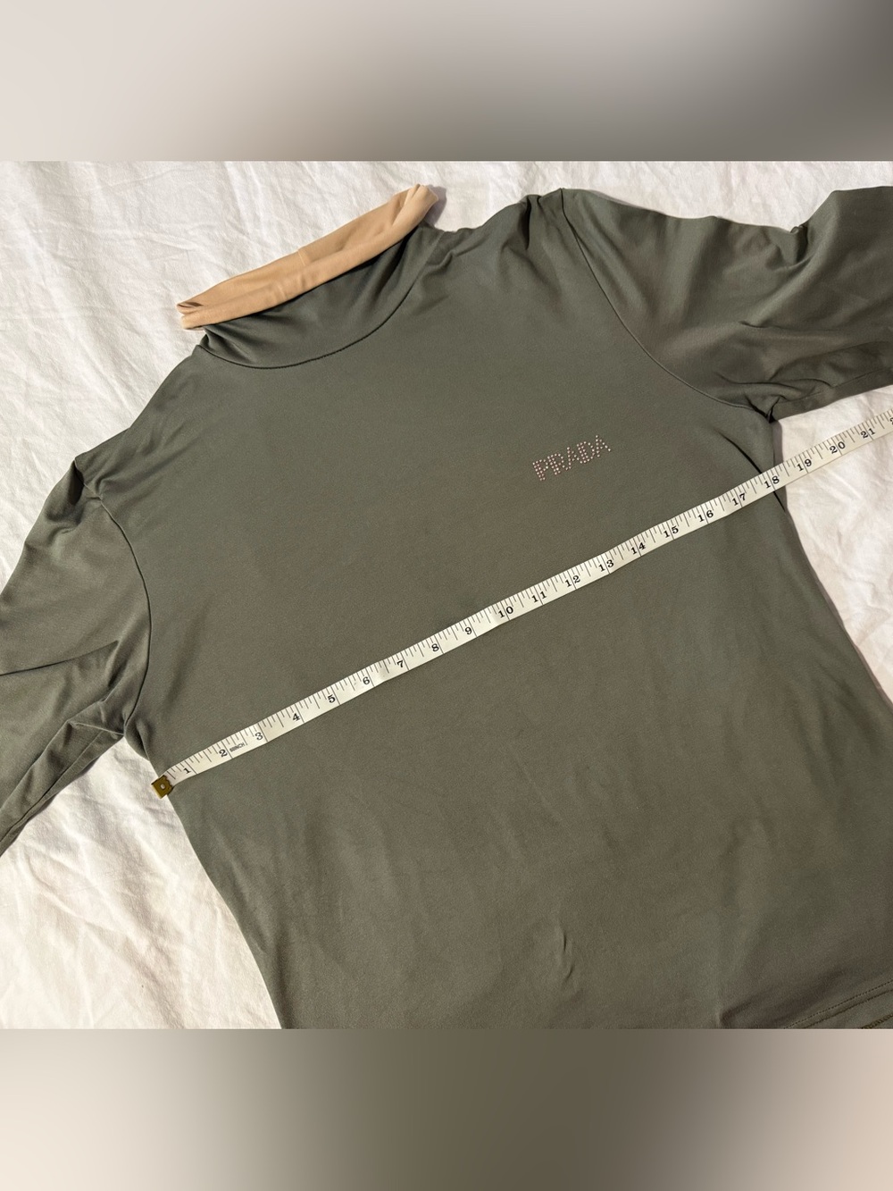 ✨✨PRADA LongSleeve✨✨ - Picture 5 of 8